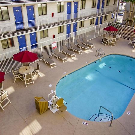 Phoenix Inn Exterior photo